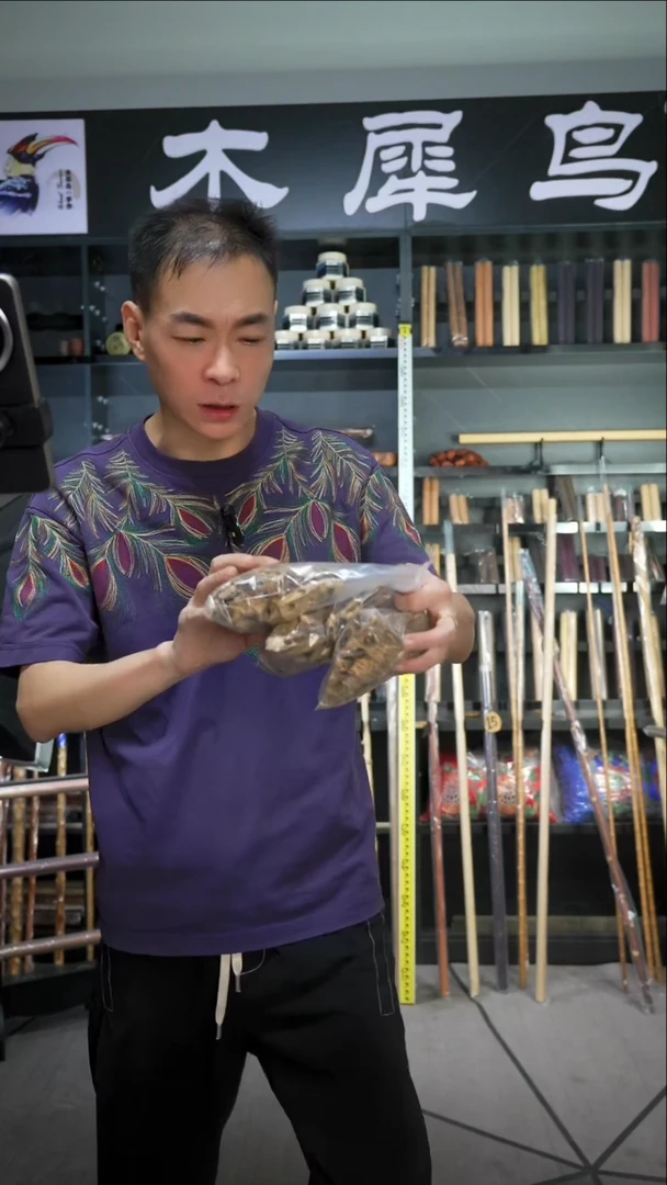木手作木制雕刻品