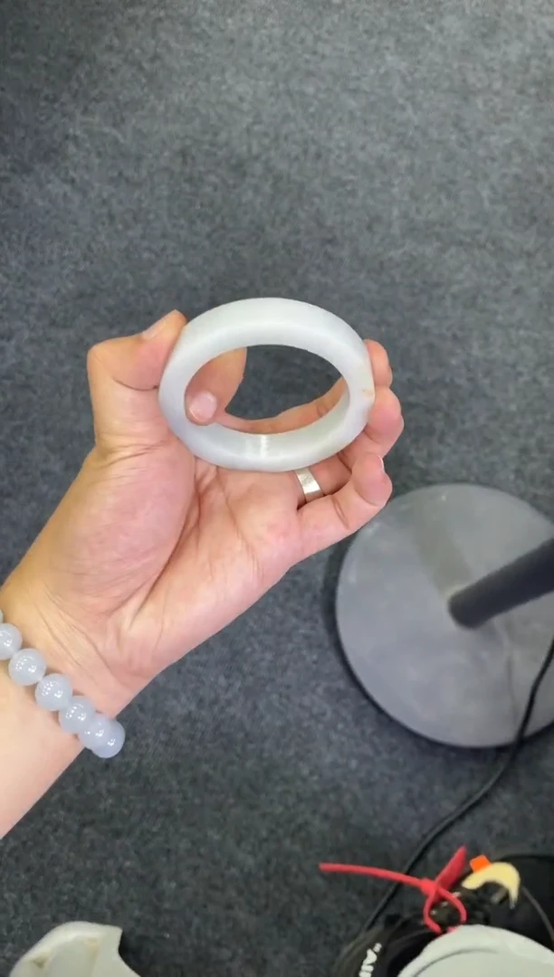 未镶嵌手镯定制翡翠定制手镯发一件