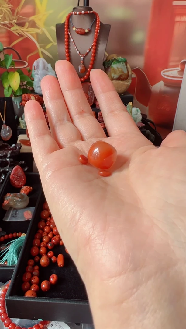 未镶嵌单珠南红玛瑙单珠（定向海阔）