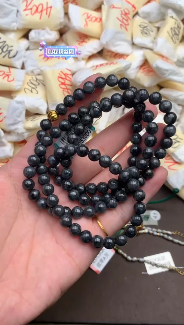 翡翠挂件未镶嵌—35
