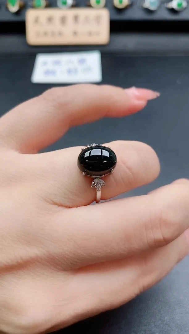 银S925镶嵌戒指翡翠1