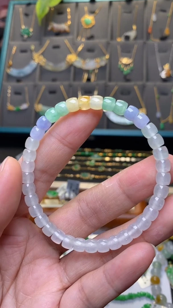 颈饰未镶嵌翡翠35976