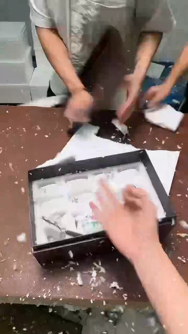 瓷片@@@@@@@@@@@@@@@@@@@