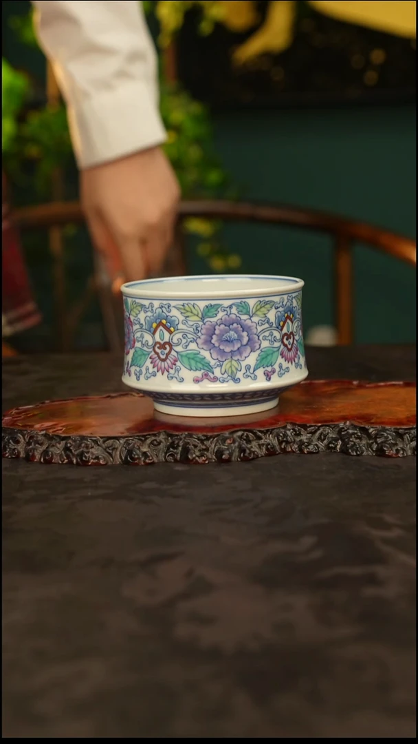 空山明月 青花手绘斗彩主人杯