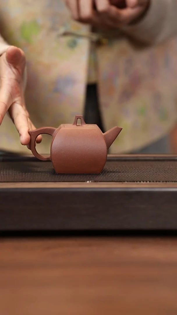 茶壶紫砂月亮紫砂  四方 底槽清