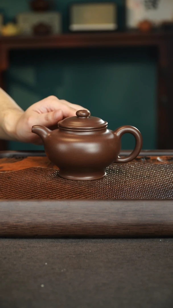 【闪购商品】紫砂茶壶50老紫泥掇只WDM