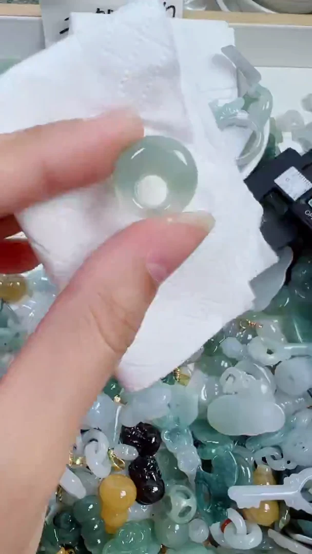 散珠翡翠279号链接，A货翡翠