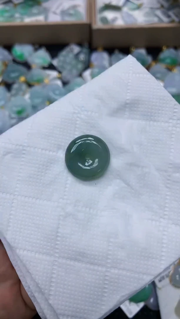 颈饰未镶嵌翡翠111111111