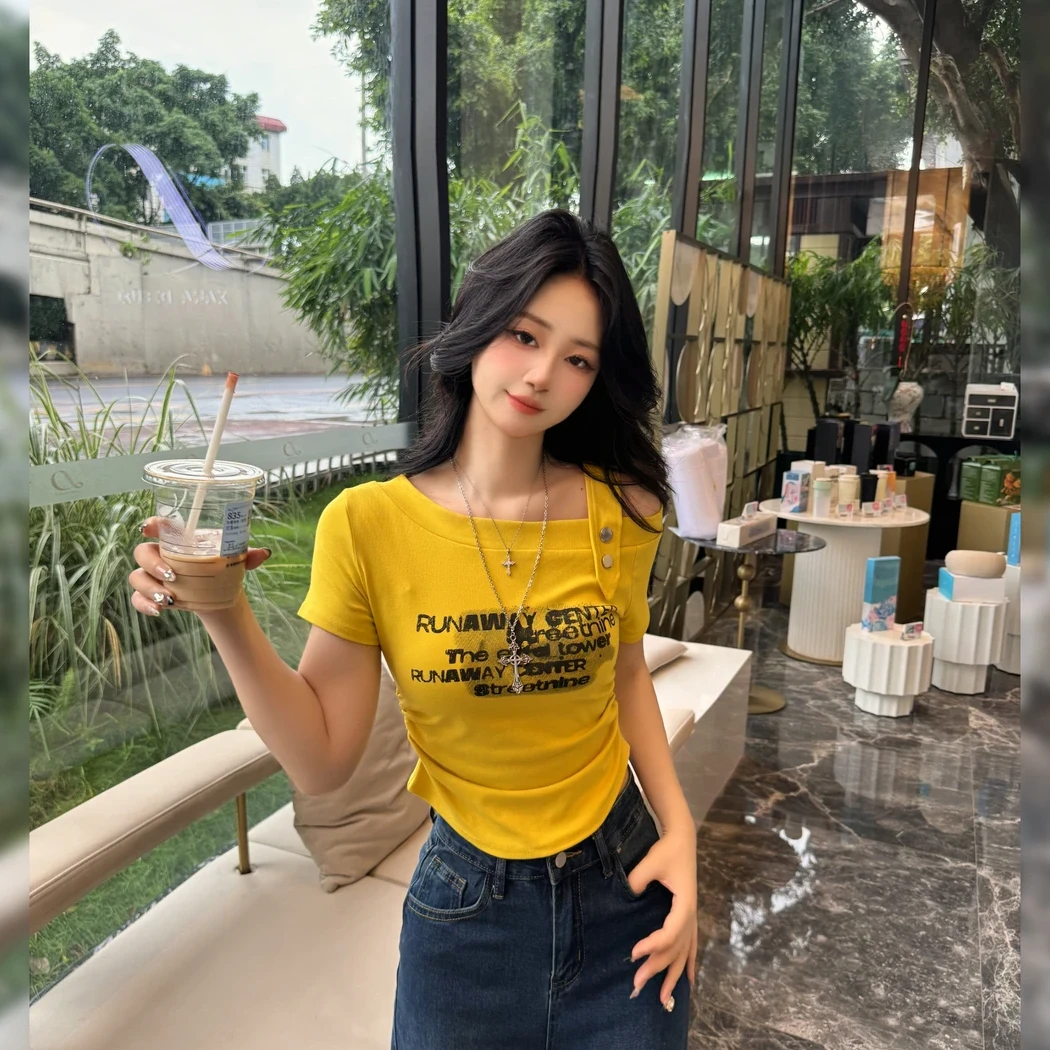 望巷夏季新款设计小众衣服字母露肩百搭巨显瘦上衣女胖mm显瘦遮肉