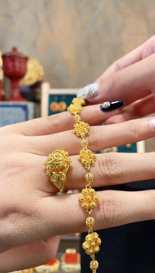 【闪购商品】花丝镶嵌堆松手链加转戒指一套