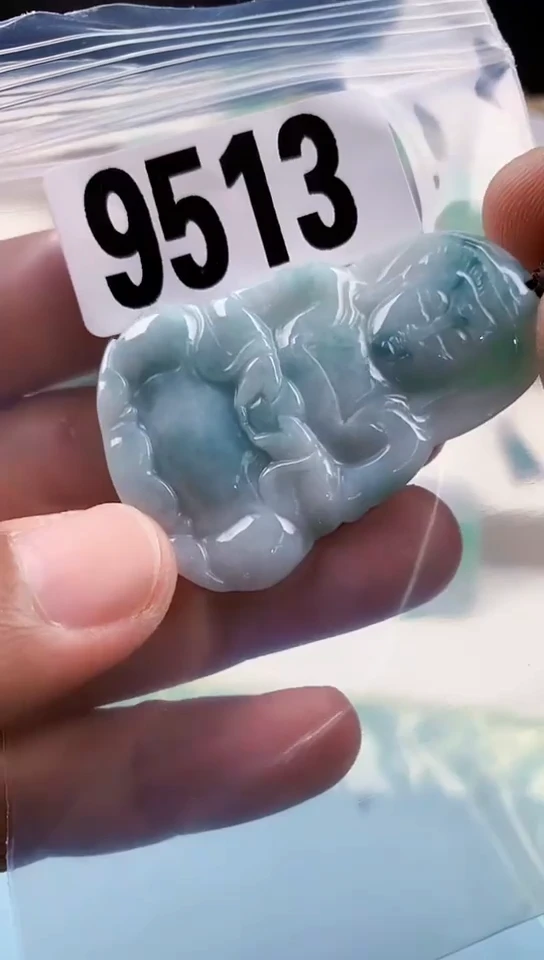 【闪购商品】翡翠挂件未镶嵌天然翡翠吊坠挂件