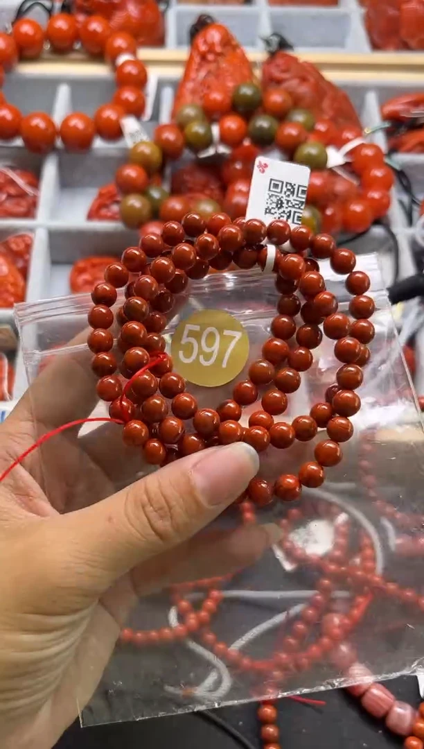 南红玛瑙未镶嵌珠宝奇石597-6+