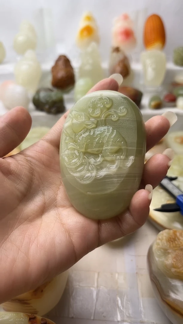 石材方解石手把件不退换鼠微瑕