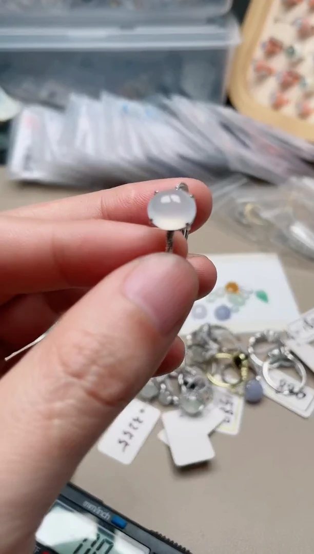 【闪购商品】翡翠戒指银S925镶嵌1000000023