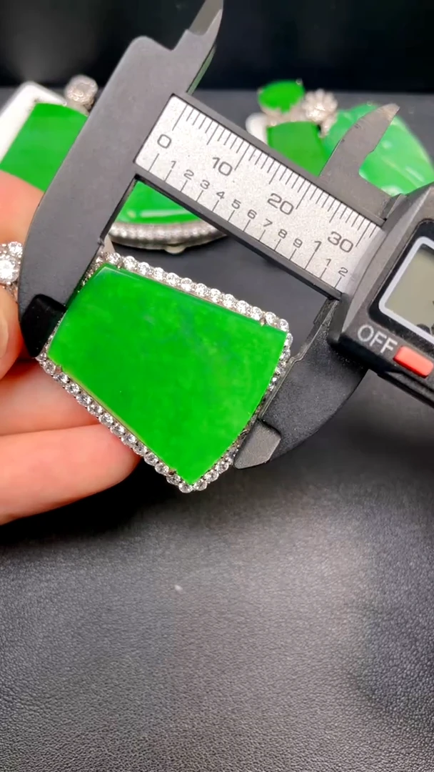 吊坠(不含链)银S925镶嵌翡翠吊坠