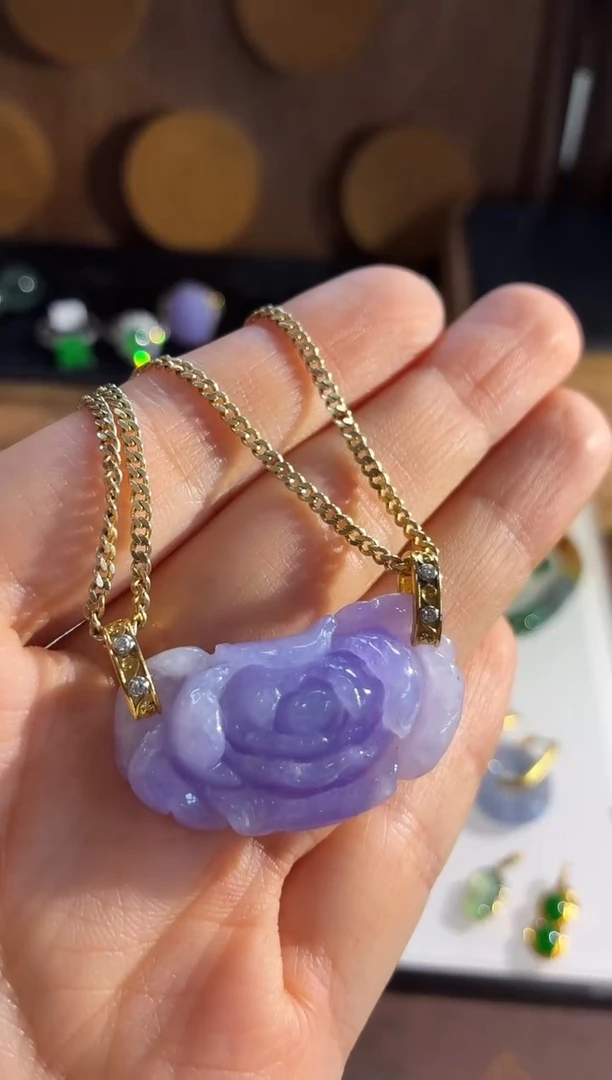 吊坠(不含链)18K金镶嵌翡翠吊坠