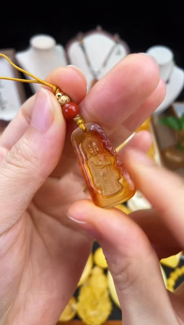 琥珀未镶嵌珠宝奇石柒月