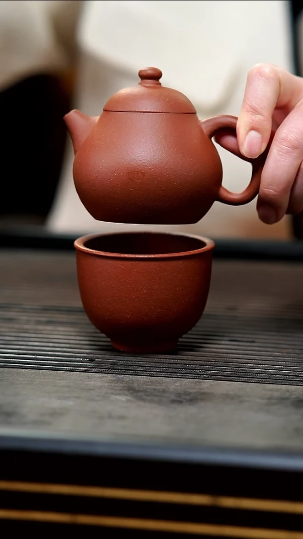 【闪购商品】紫砂茶壶12-半手红降坡龙蛋150cc+杯