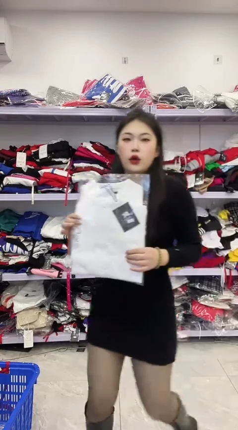 闪电购精品女装258  S