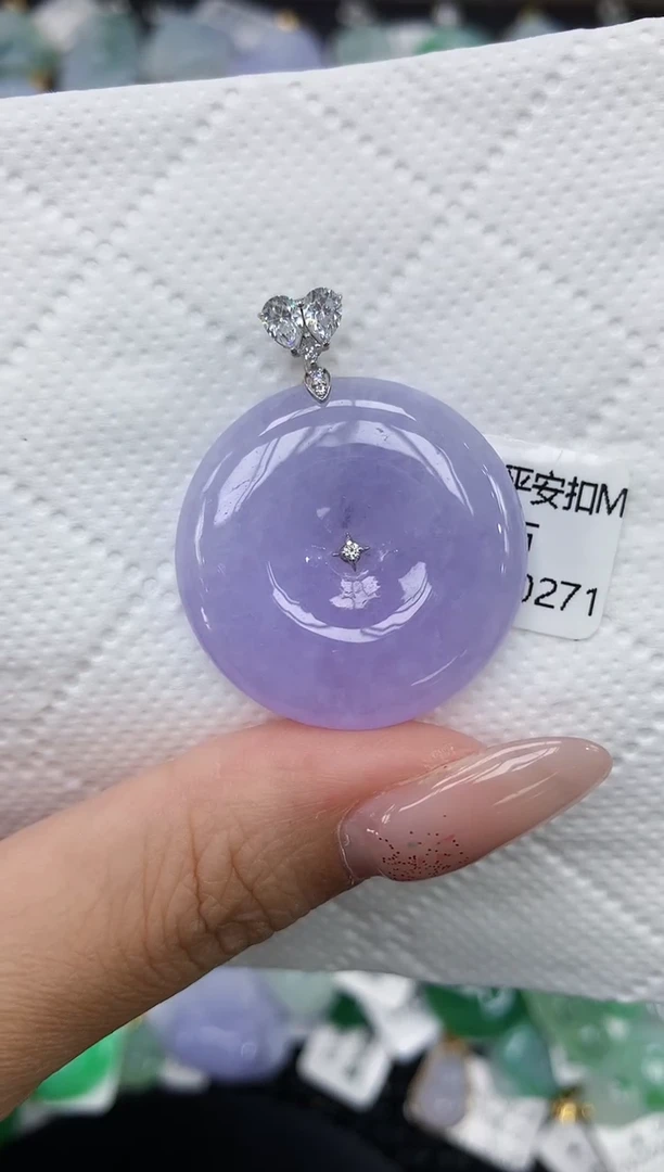 颈饰18K金镶嵌翡翠1111111111