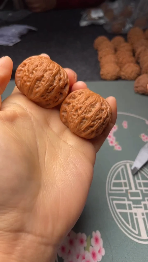 把件文玩核桃w8  铁锤39尺