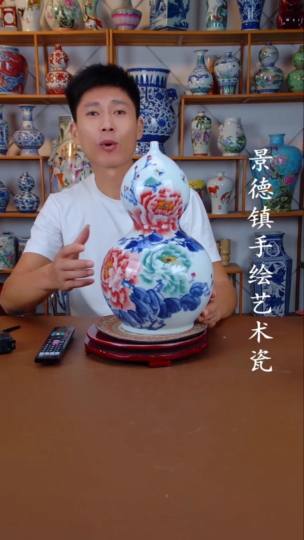 现代景德镇手工手绘陶瓷摆件23