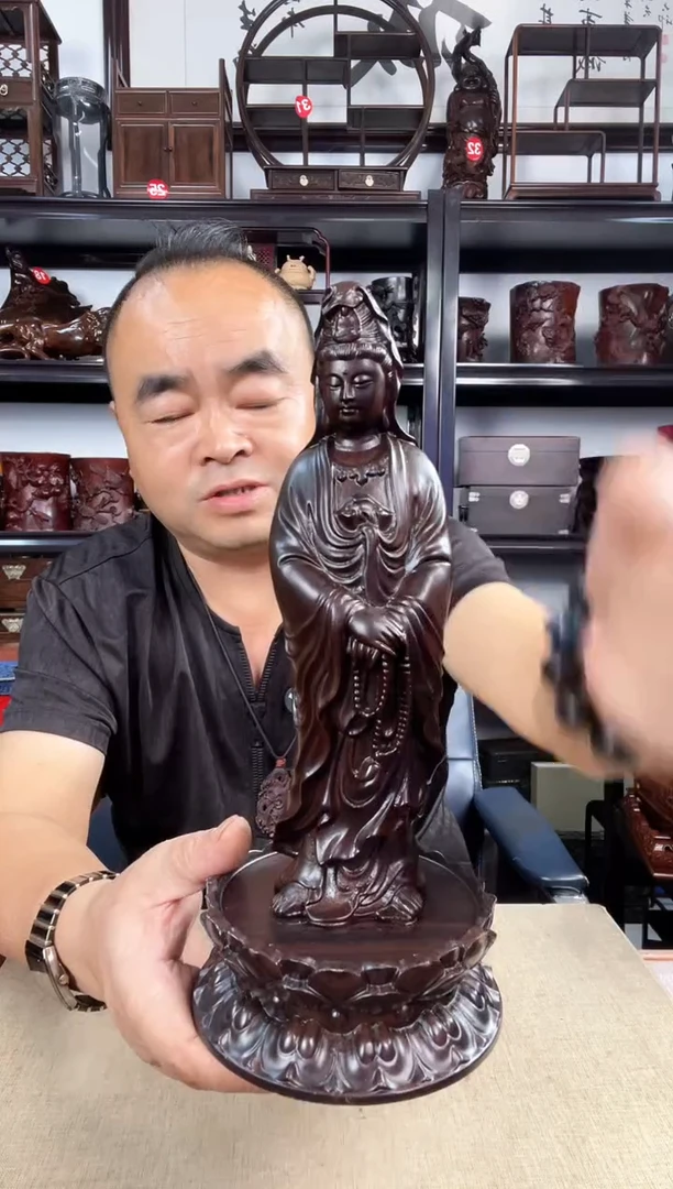 木双层莲花小号+观老李红木工艺品