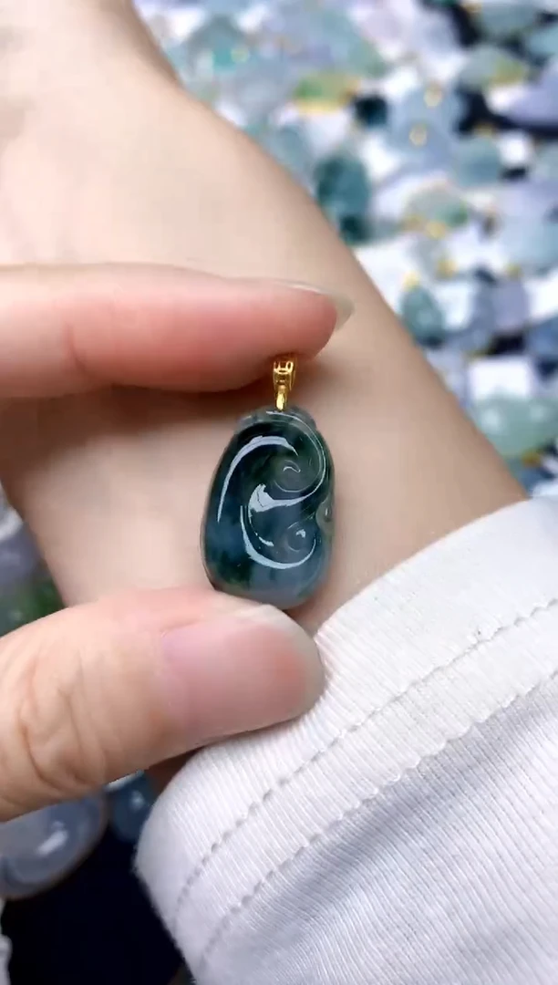 颈饰银S925镶嵌翡翠天然A货翡翠