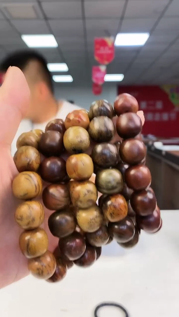 透闪石质玉未镶嵌挂件多样性随机发一