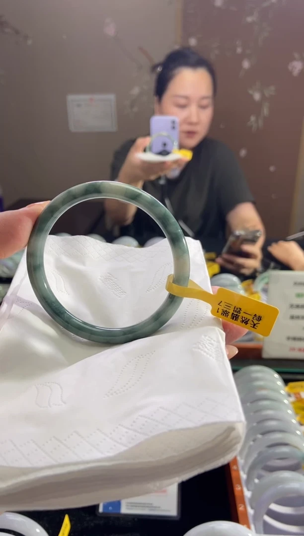 未镶嵌手镯翡翠年*圆58.3圈口d