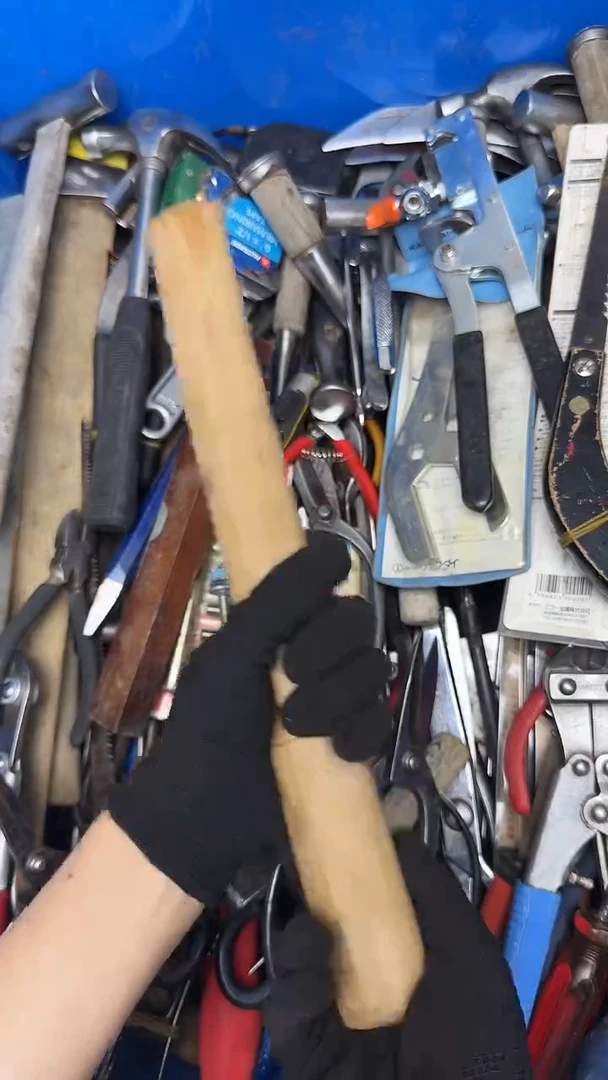 明**么五金工具钳子剪子等50