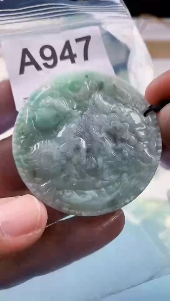 【闪购商品】翡翠挂件未镶嵌天然翡翠吊坠挂件