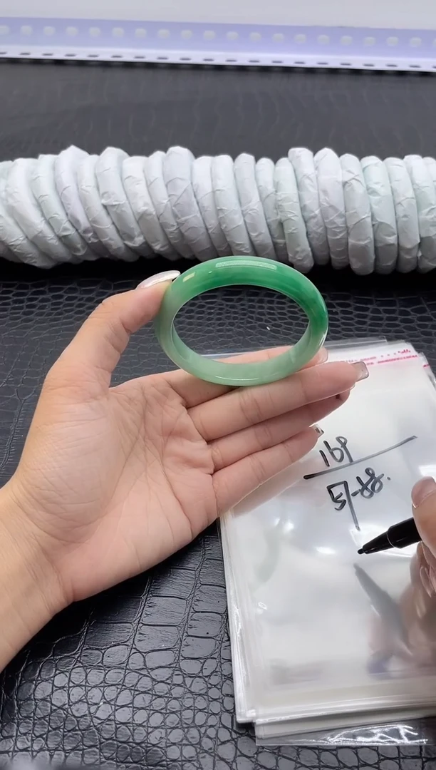 手镯所见即所得拍啥发啥169