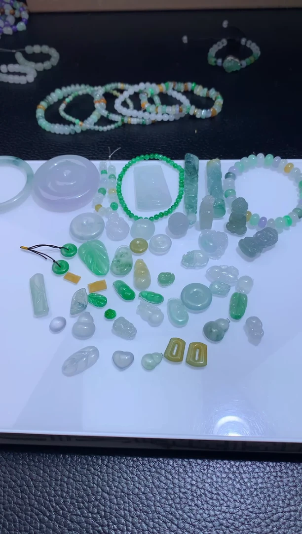 定制翡翠未镶嵌咨询客服链接勿拍