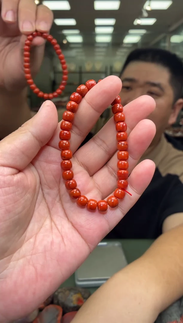 手串未镶嵌南红玛瑙单圈手串一条约7mm多样性发货