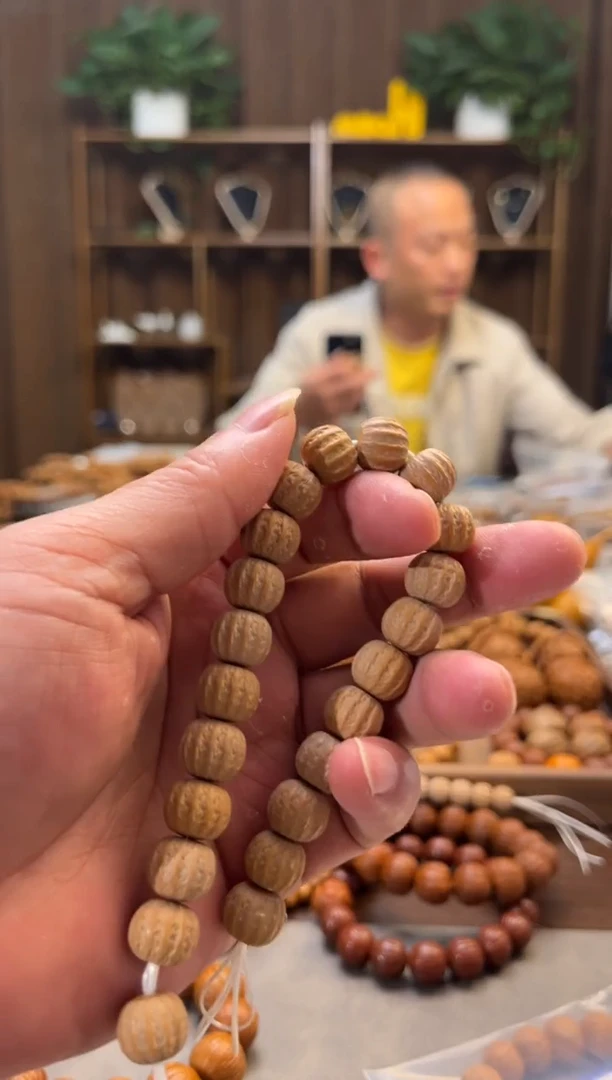手串猴头核桃11+经八轮