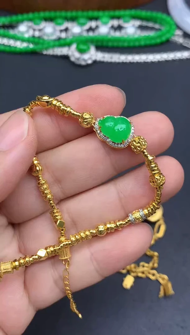 18K金镶嵌手链翡翠550-中国好珍宝