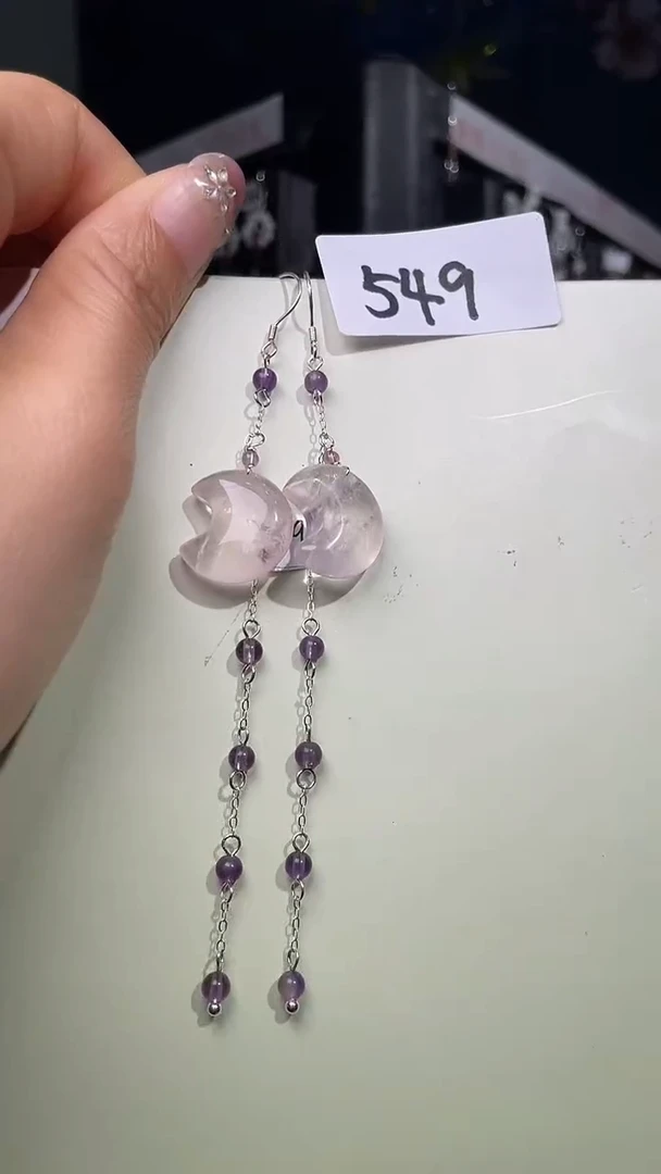 未镶嵌耳饰水晶喜欢拍