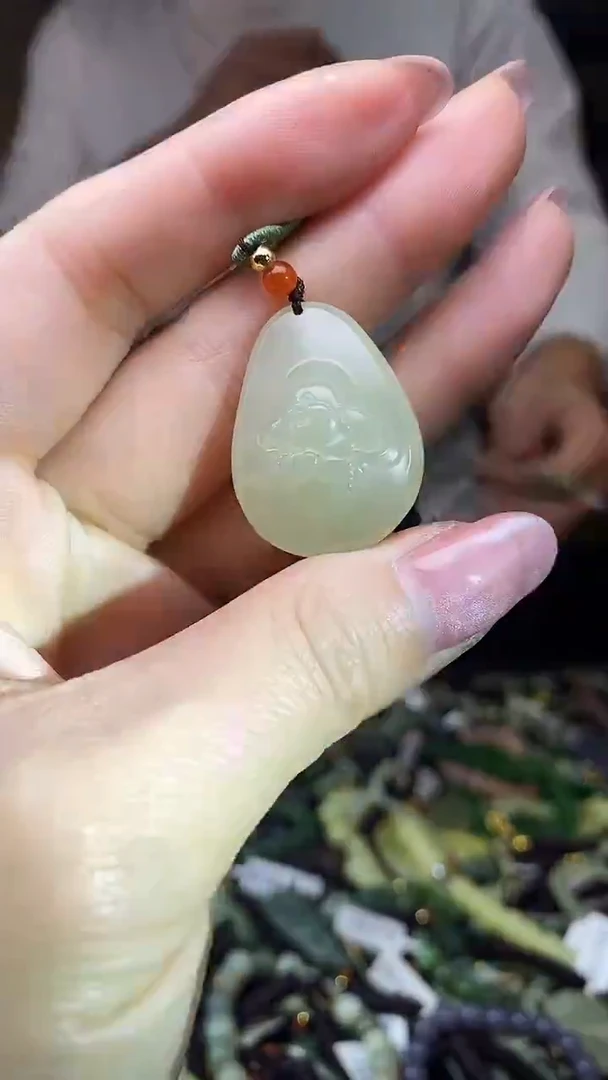 颈饰未镶嵌和田玉多样性发货，拍一发一