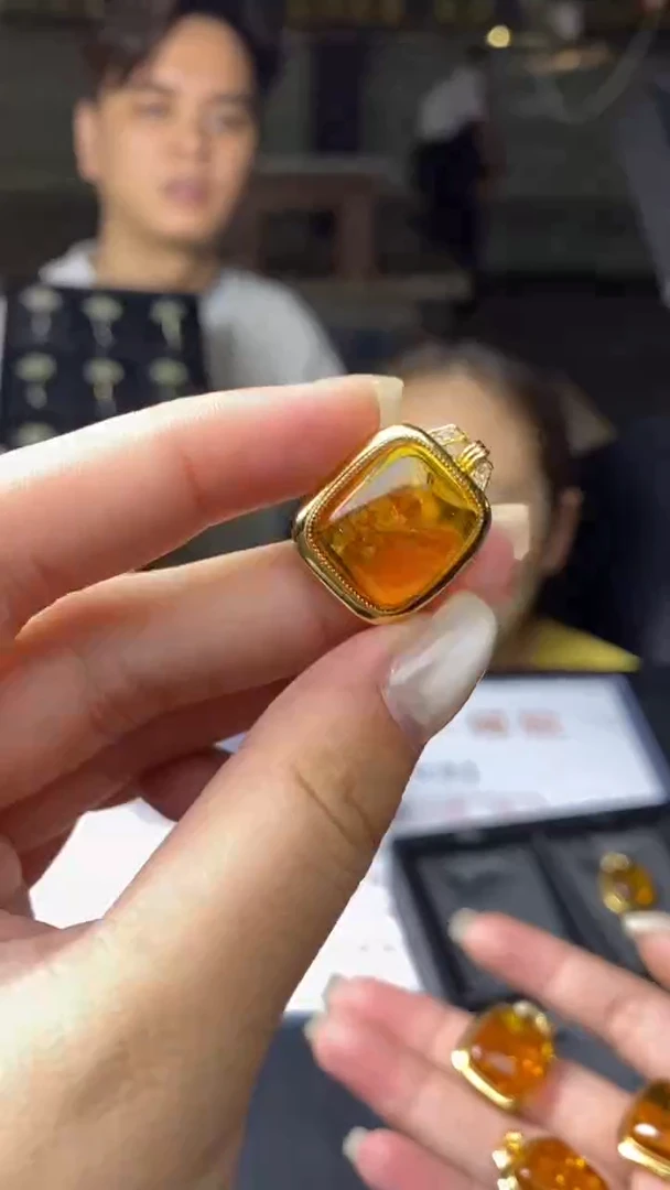 琥珀吊坠(不含链)银S925镶嵌多样性发其一-吊坠-D7994