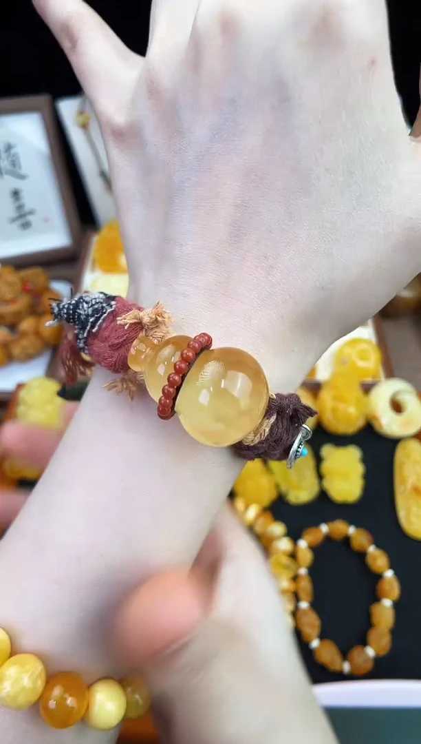 琥珀未镶嵌珠宝奇石柒月