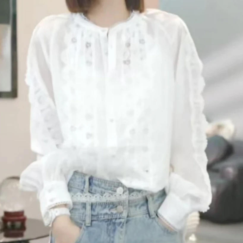 蕾丝花边衬衫2025春季新款设计感长袖气质时尚休闲气质轻奢衬衣