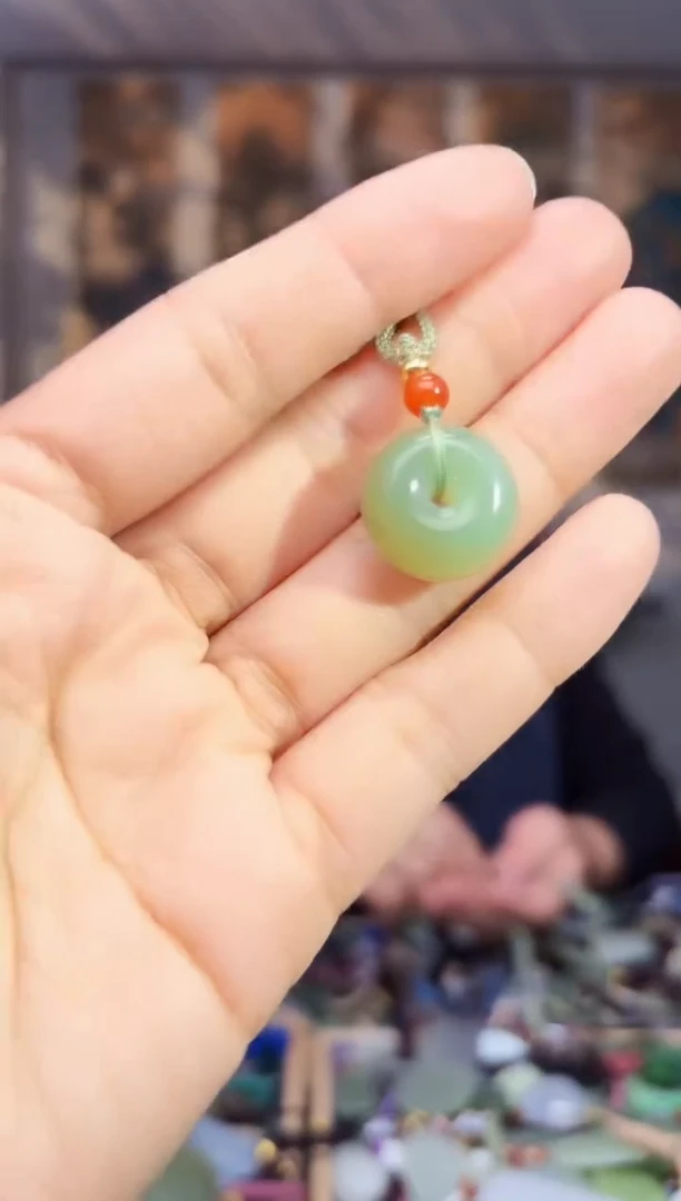 【闪购商品】和田玉挂件未镶嵌拍一发一