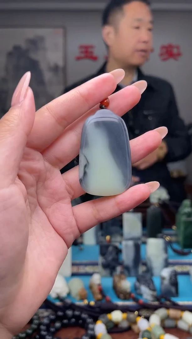 未镶嵌和田玉挂件1