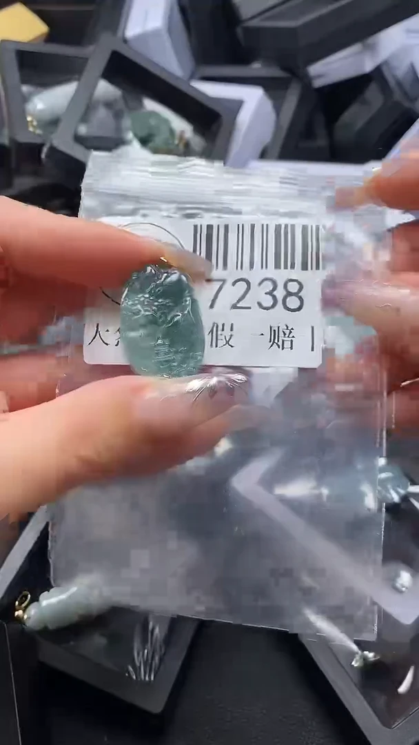 吊坠(不含链)未镶嵌翡翠7238
