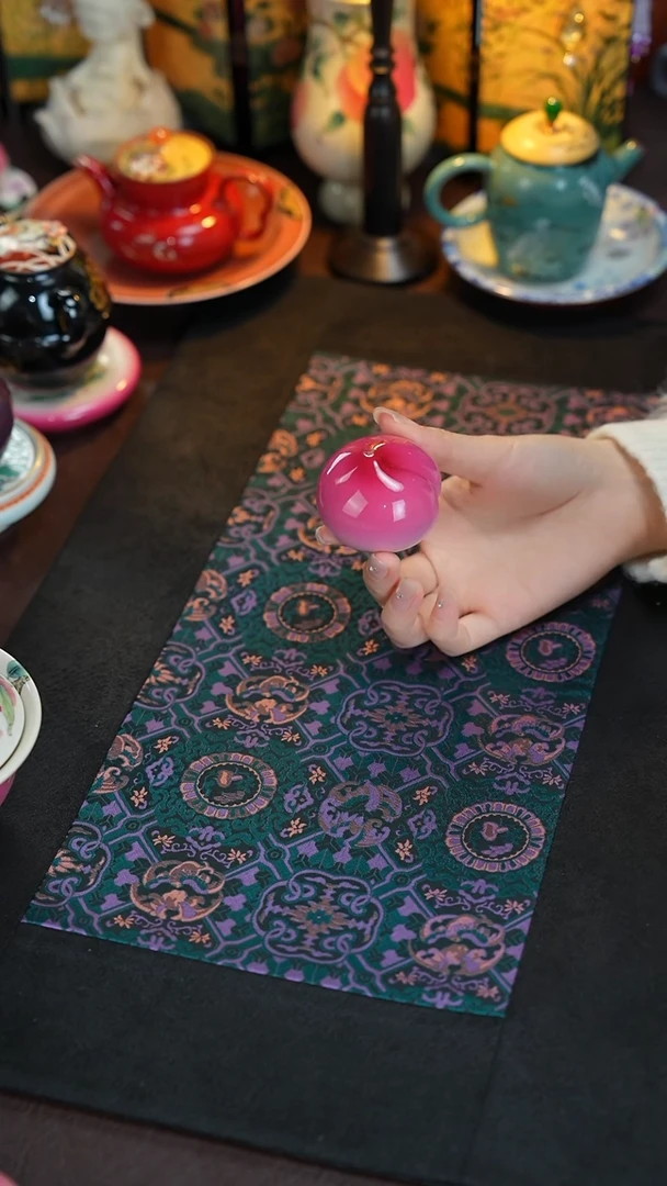 景德镇手工手绘雅圣粉彩屁桃香插