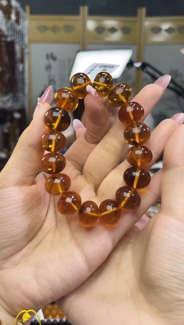 【闪购商品】琥珀裸石未镶嵌15+金珀手串