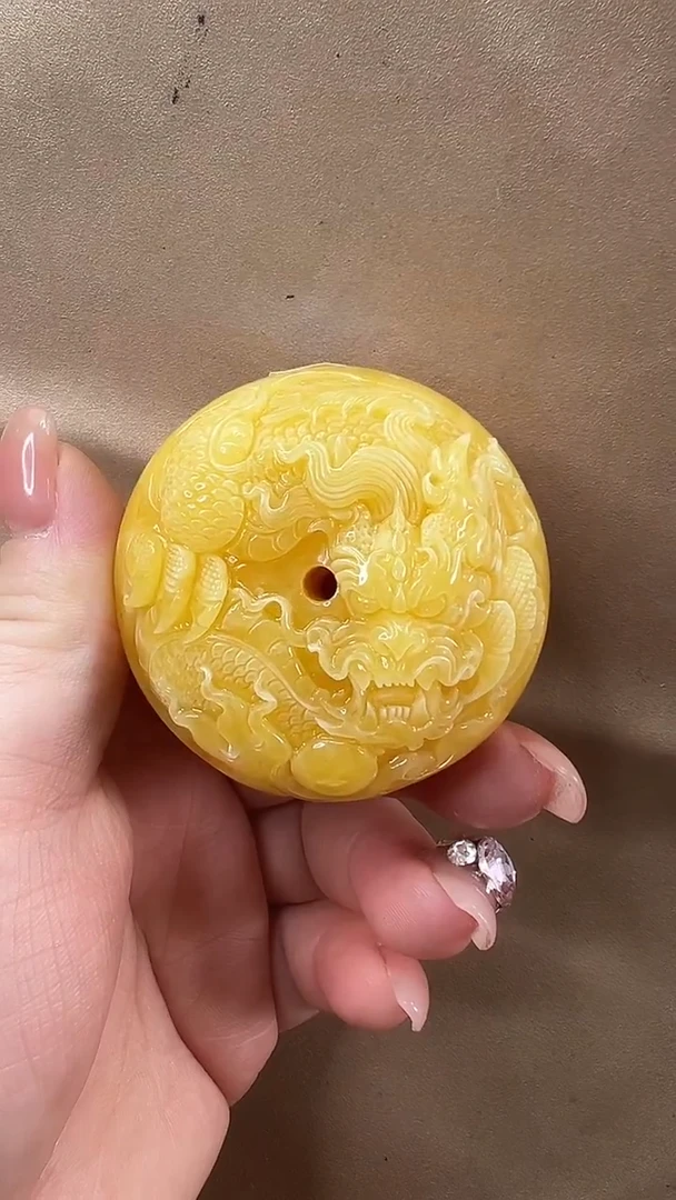 琥珀颈饰未镶嵌吊坠