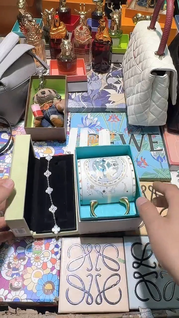 【闪购商品】瓷片11111111111111