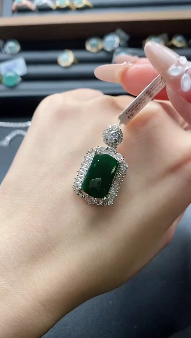 【闪购商品】翡翠戒指银S925镶嵌51151